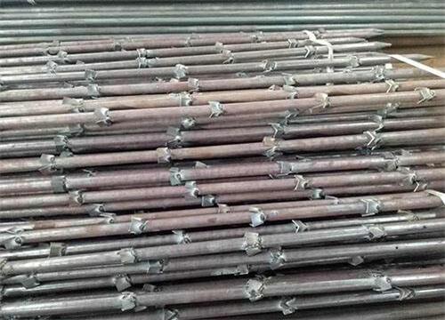 红岗隧道钢花管